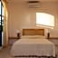 La Punta Rooms