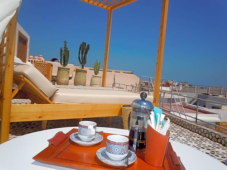 Riad Emotion
