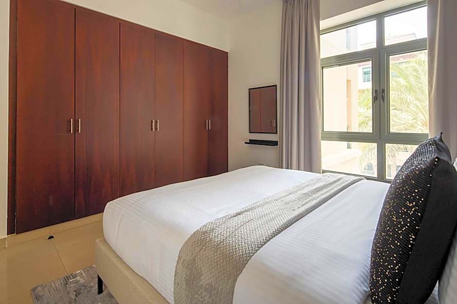 Frank Porter - Arno A