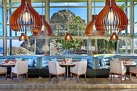 Al Bustan Palace, a Ritz-Carlton Hotel