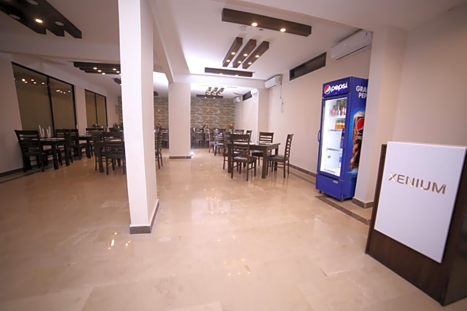 Zifan Hotel & Suites