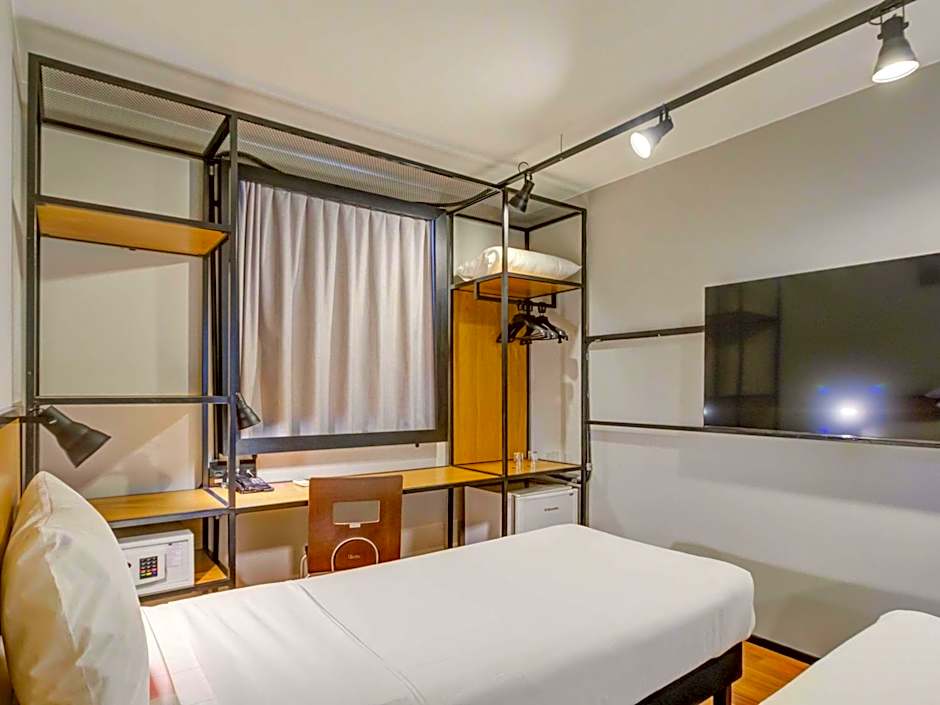 Ibis Copacabana Posto 2