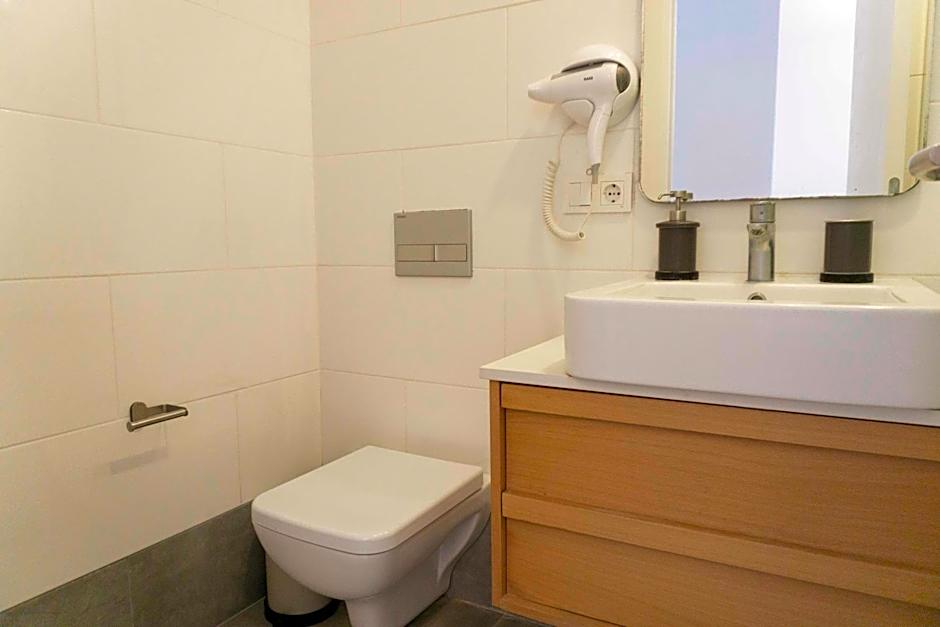 Daphnis Hotel