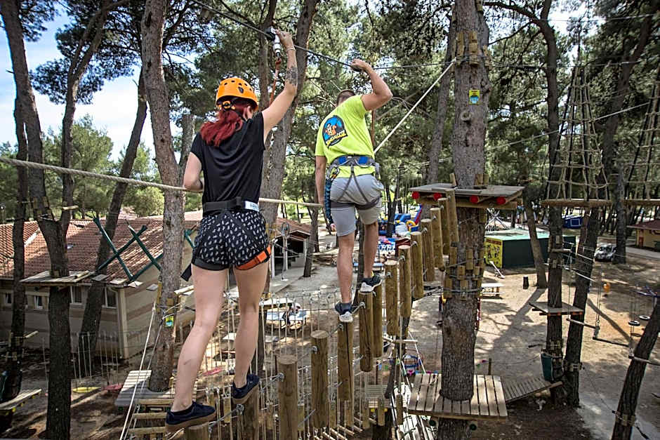 Holiday Centre Bi village