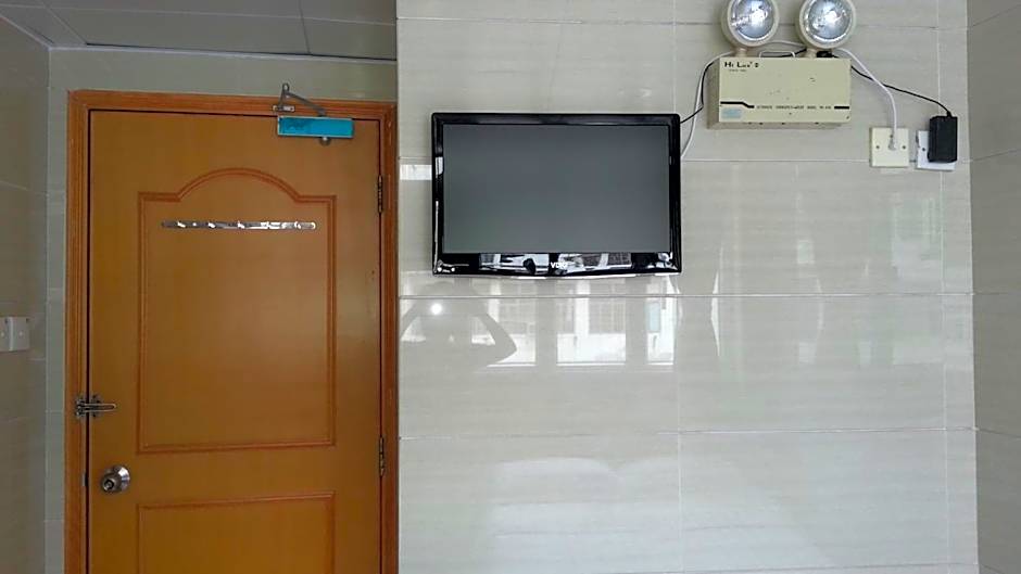 Le Cong Fraternal Guest House