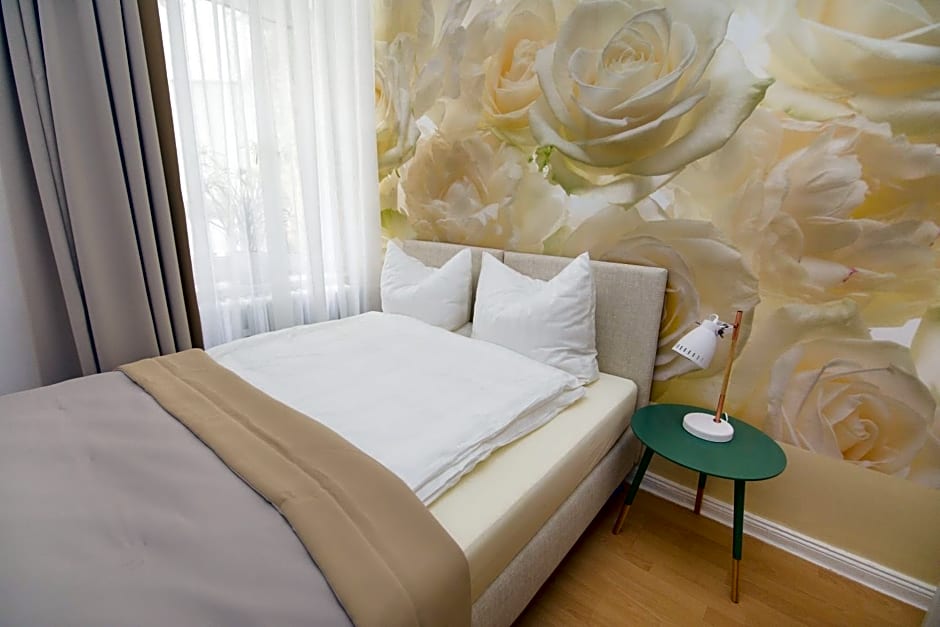 Hotel Reverey * kontaktloser Self Check-In *