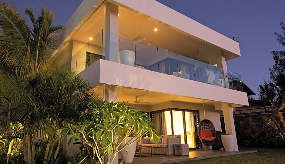 Leora Beach by horizon holidays