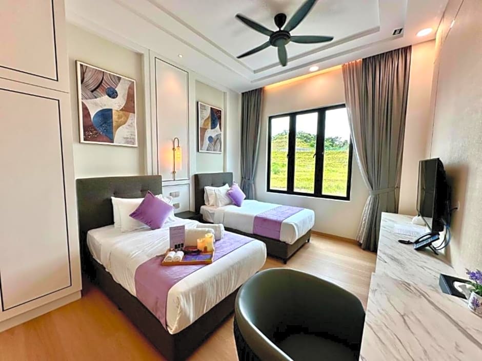 Cameron Lavender Mansion by PLAY