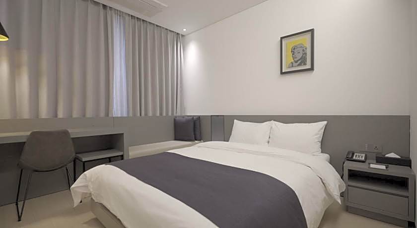 Gloucester Hotel Cheongju