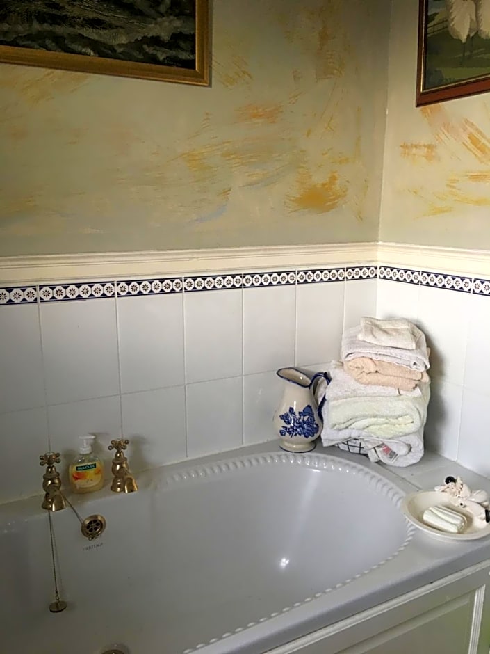 Wynberg House Bed & Breakfast Swansea