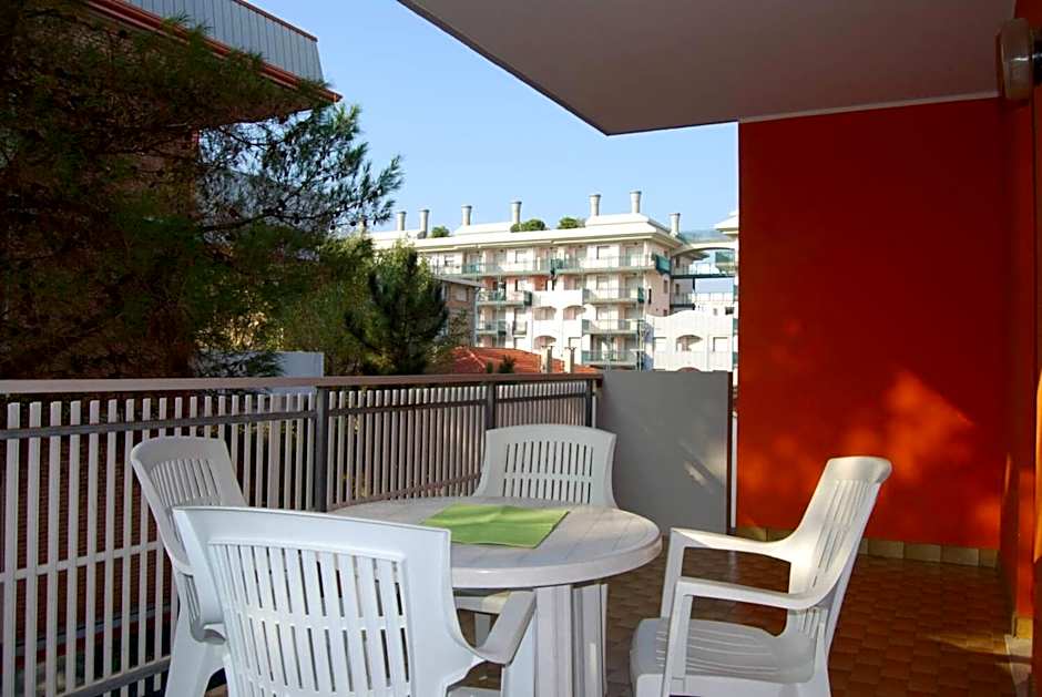 Cozy flat perfect for families next to the beach