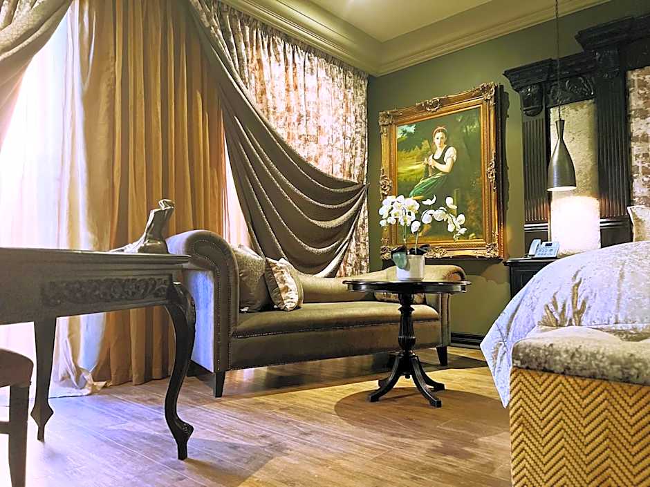 Fusion Boutique Hotel
