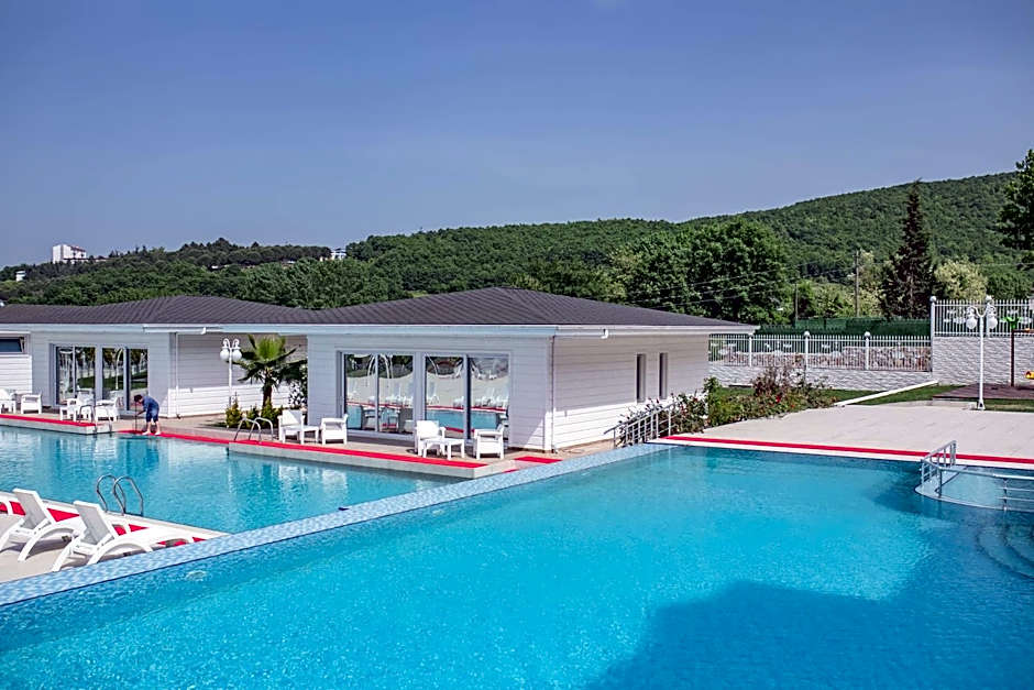 The Green Oasis Otel Spa