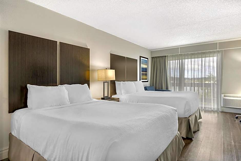 Best Western Pier Point Inn