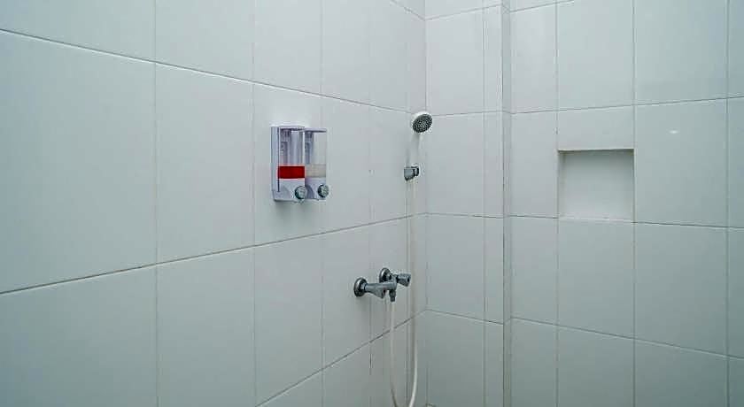 Urbanview Hotel Bubusini Batu by RedDoorz