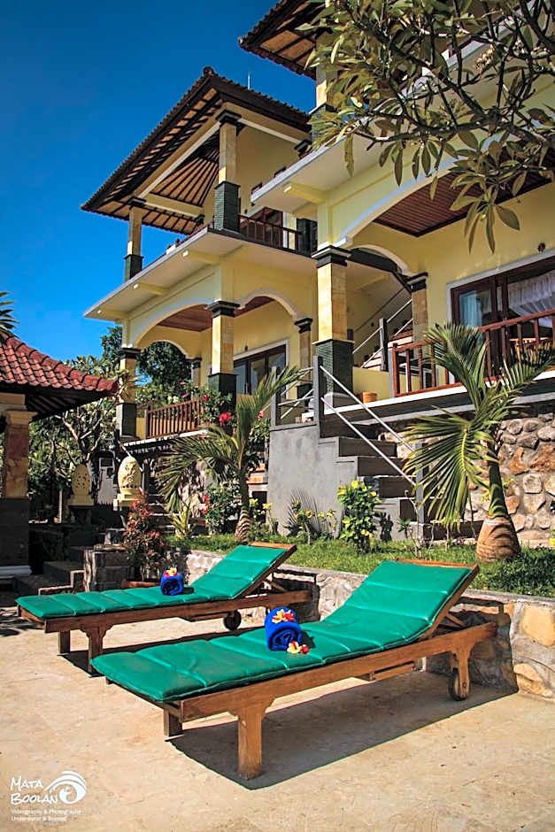 Beten Waru Bungalow and Restaurant