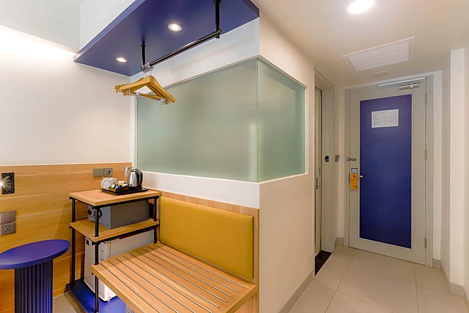 Photo 1 of 1 of Standard Suite