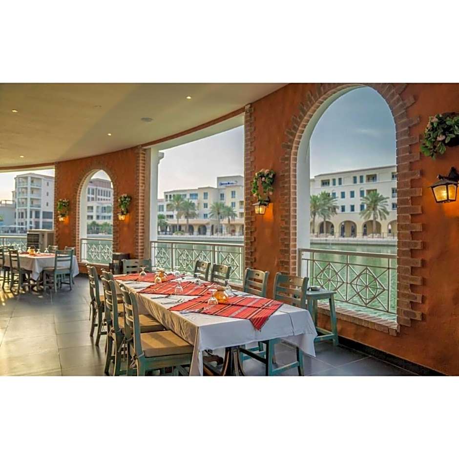 Millennium Lakeview Hotel