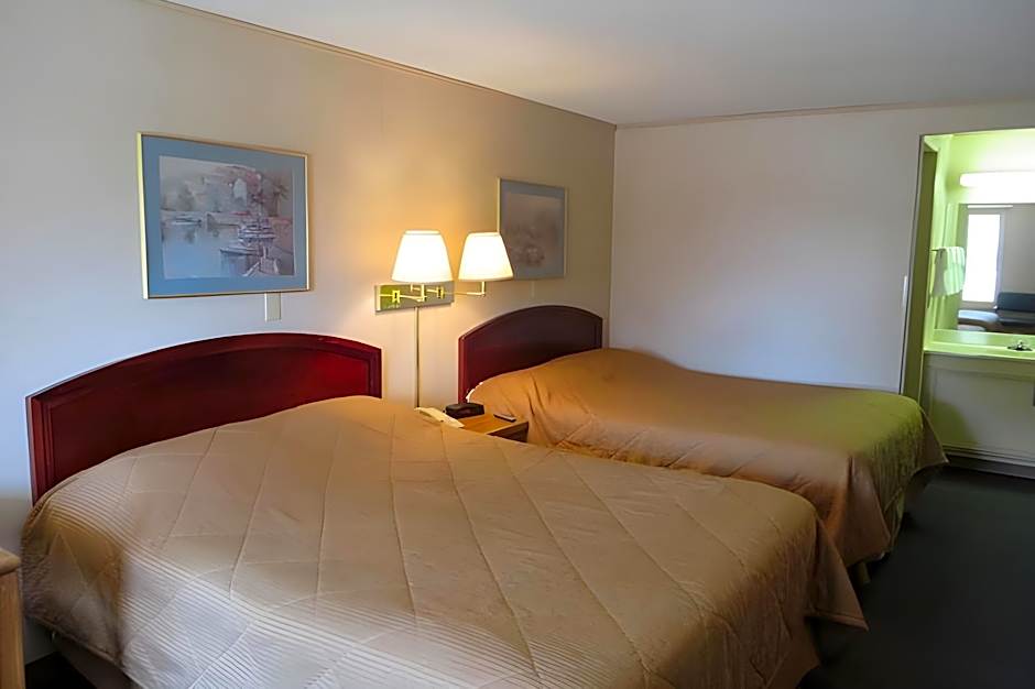 Knights Inn Canton