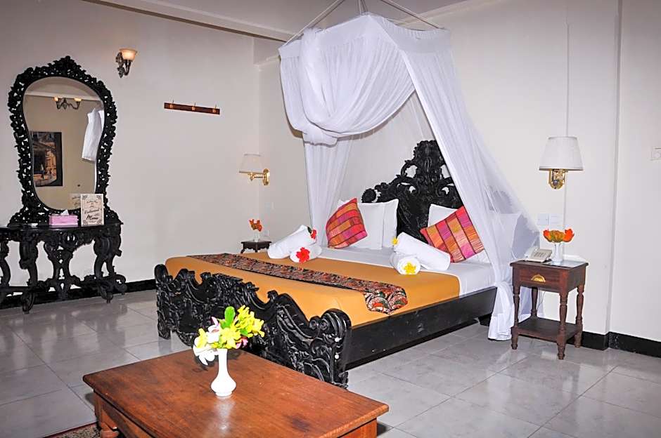 Forodhani Park Hotel
