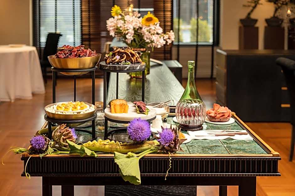 Savoy Beach Hotel & Spa