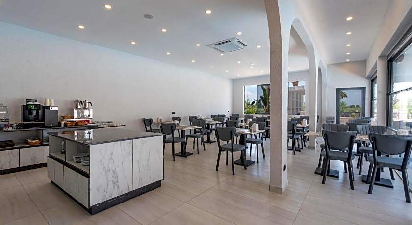 Laristone Suite Spa Hotel