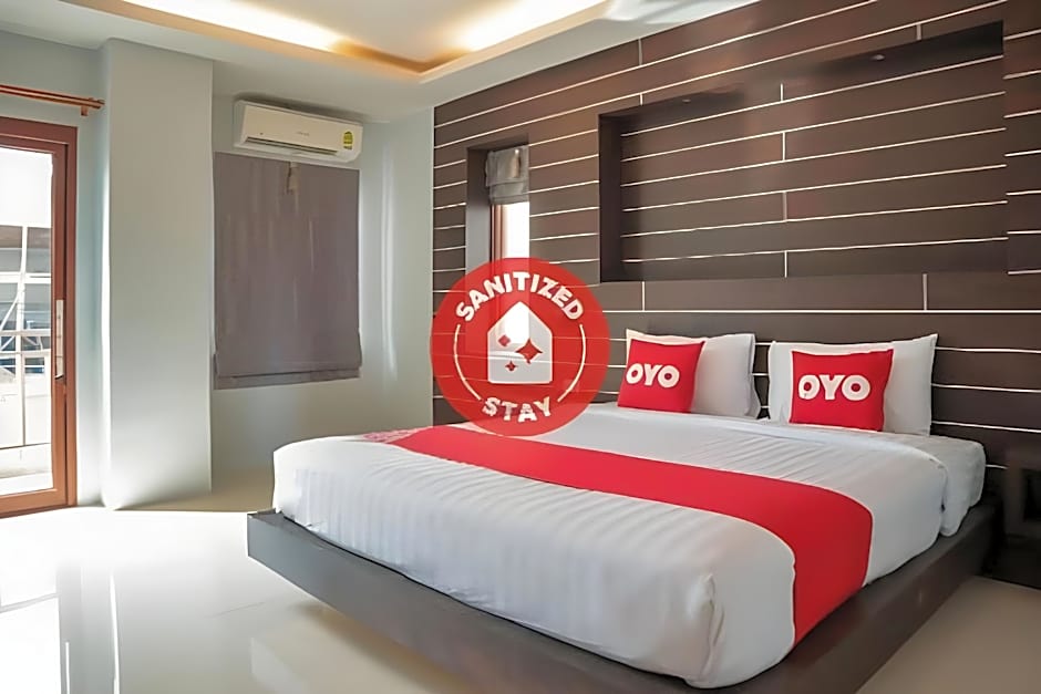 Lanta Ray Bay Hotel