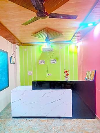 Shri Raghav Kunj 200 Mtr Ram Janam Bhumi