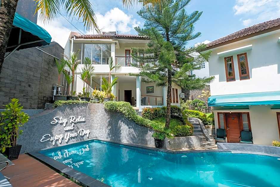 Aleyra Hotel and Villa Garut