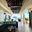 Blue Waters Inn