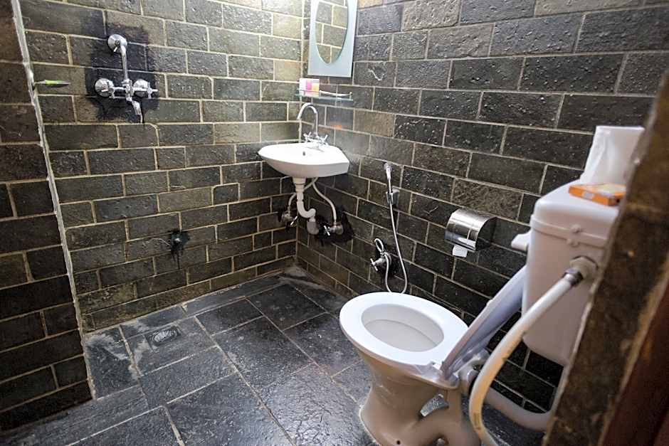 Khwapa Chhen Restaurant and Guest House