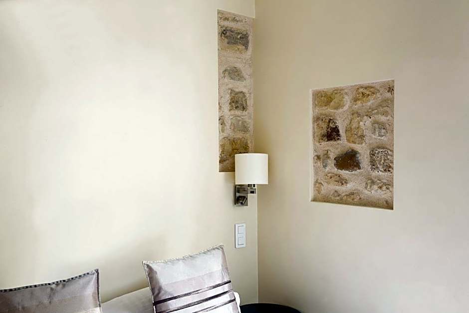 Lion d'Or Paris Hotel