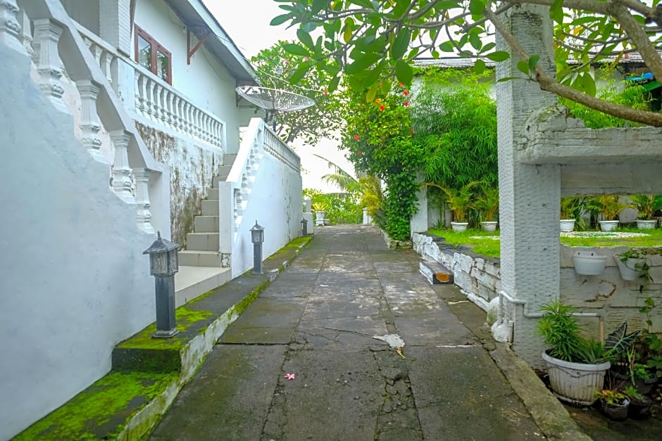 RedDoorz @ Paris Ocean