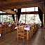 Mountain Rose Hotel & Restaurant