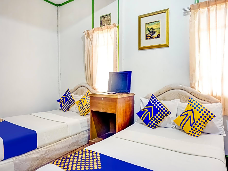 Hotel O Villa Anyelir Yustik Selabintana