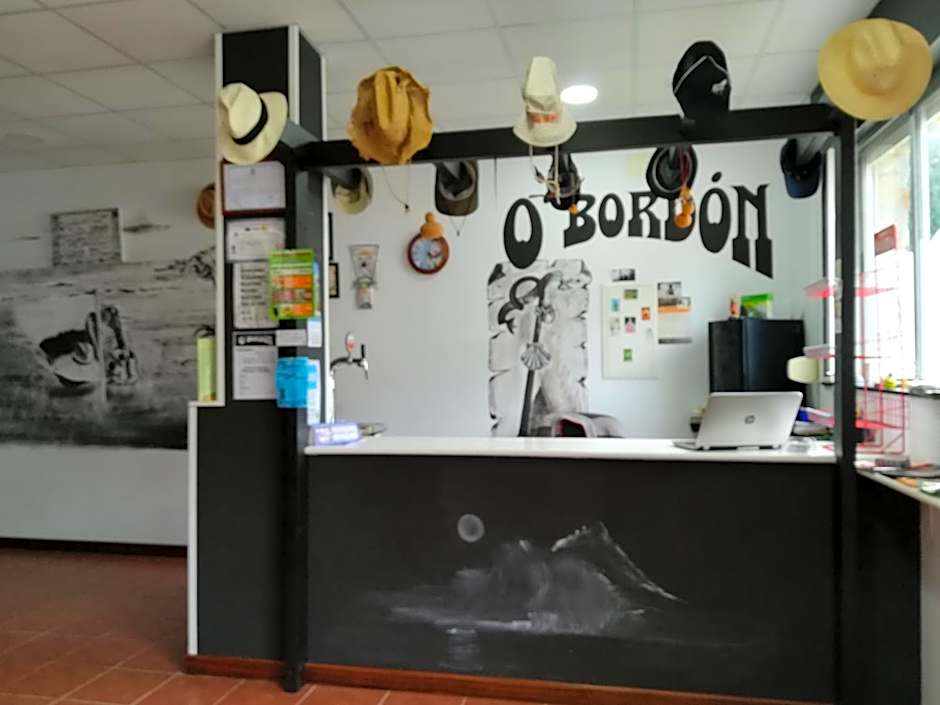 Albergue O Bordón