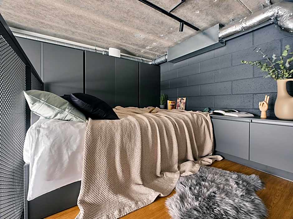 Rocca House by Larsen