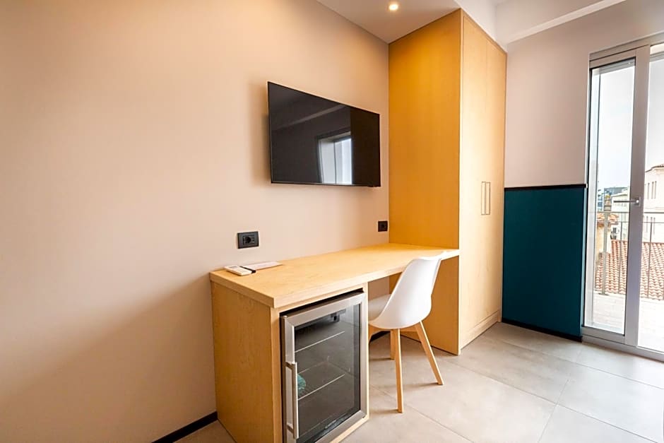 Antares Rooms and Suites