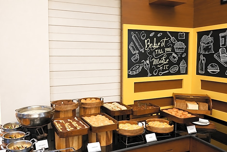 Golden Tulip Lucknow