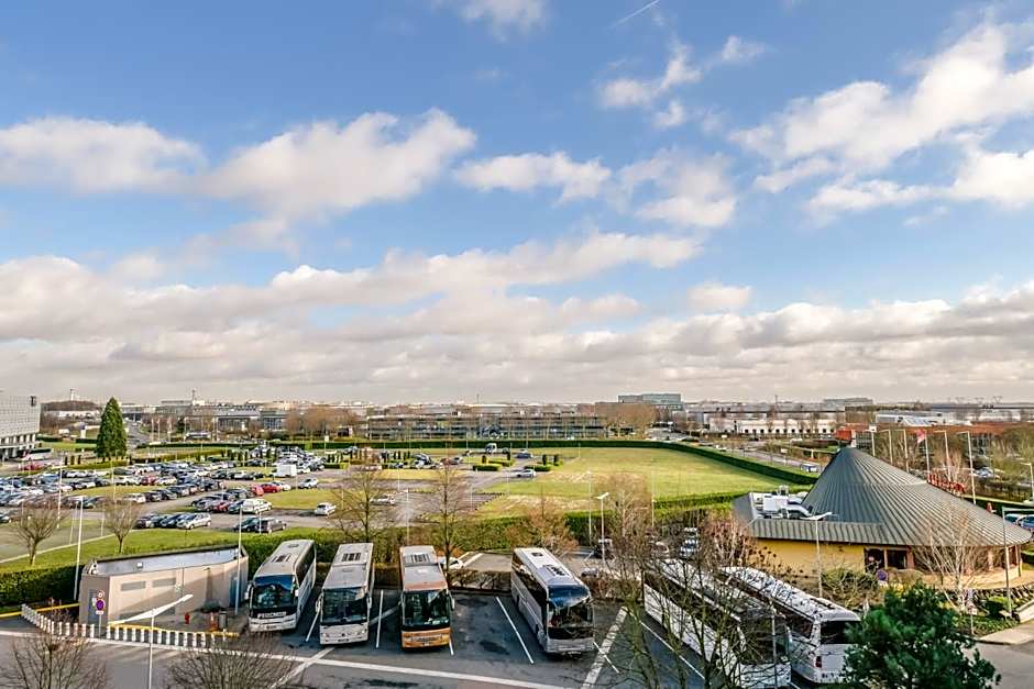 Novotel Suites Paris CDG Airport Villepinte