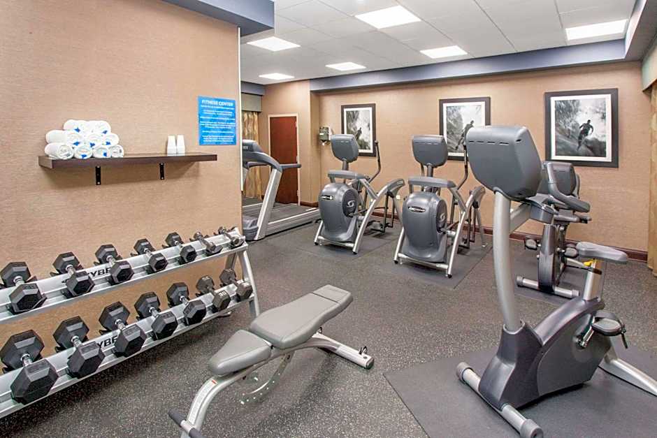 Wyndham Garden Elk Grove Village / O'Hare