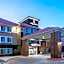 La Quinta Inn & Suites by Wyndham Rifle