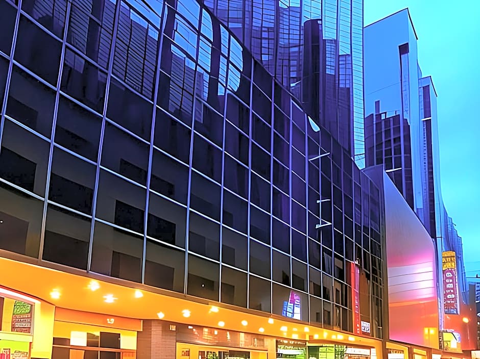 Emperor Hotel