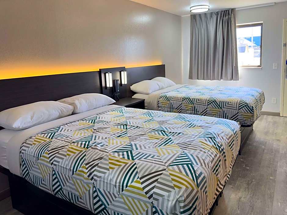 Motel 6-Dyersburg, TN