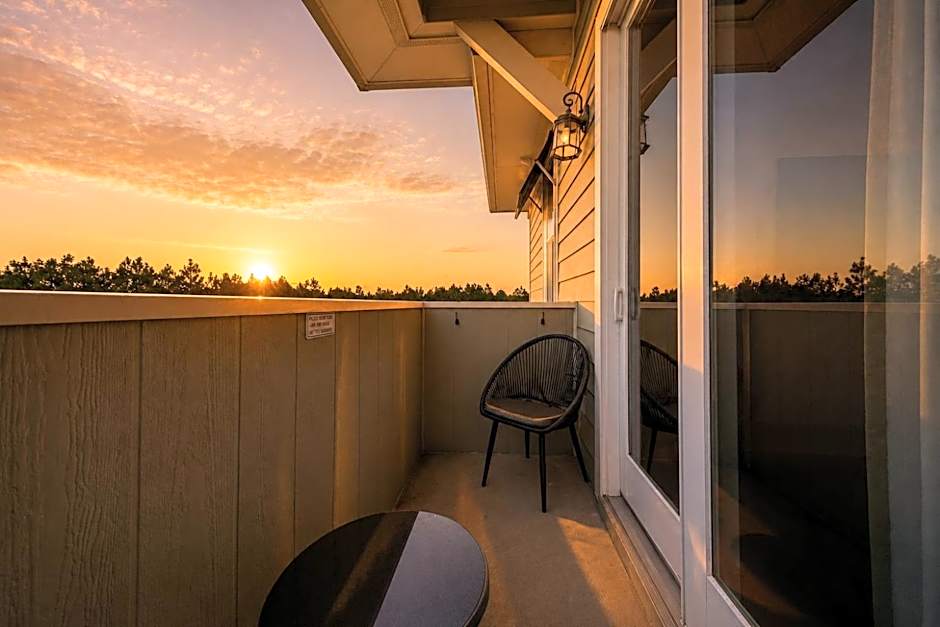 30-A Inn & Suites