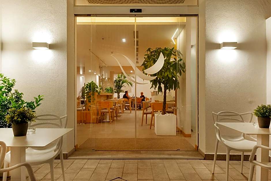 Albatros Beach Hotel