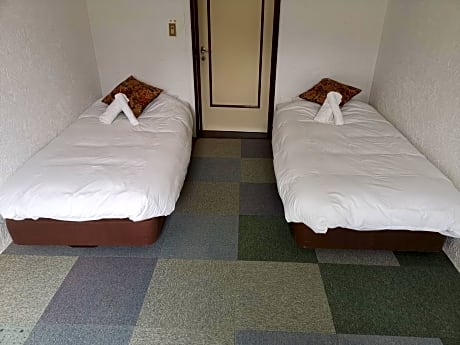 Double Room with Shared Toilet