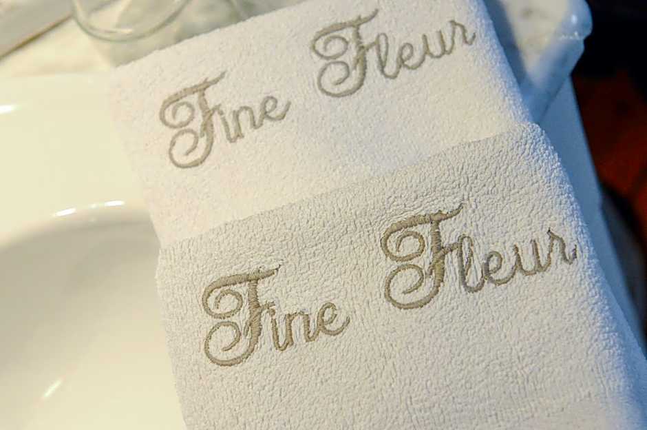 B&B Fine Fleur