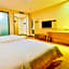 7 Days Premium·Shihezi Passenger Terminal