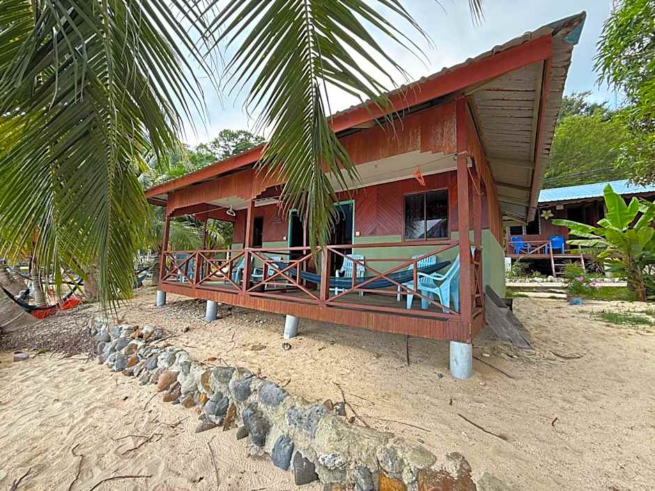 Ella's Place Salang Tioman